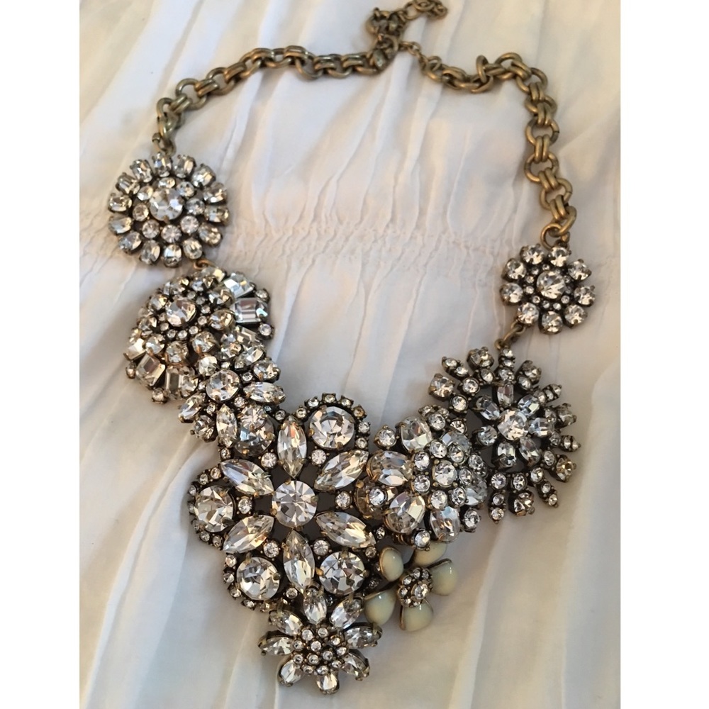 Flower Lattice Necklace